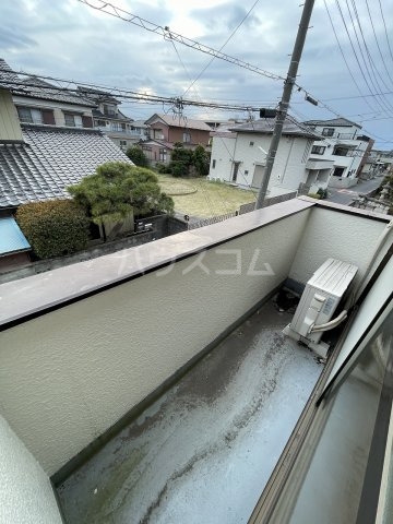 14/27 バルコニー