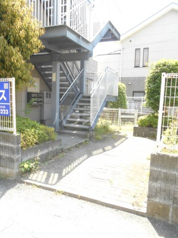 2/11 エントランス