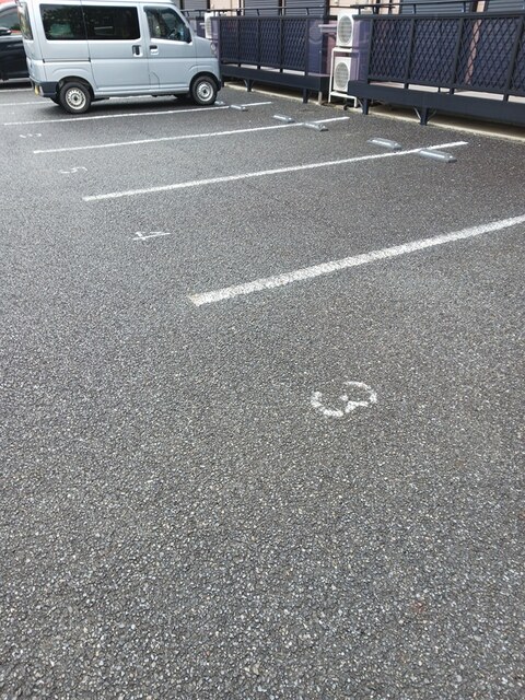 14/20 駐車場