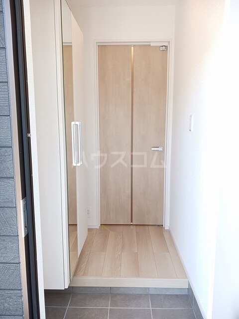 8/24 玄関