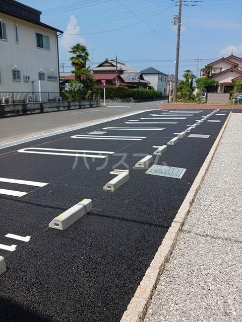 15/25 駐車場