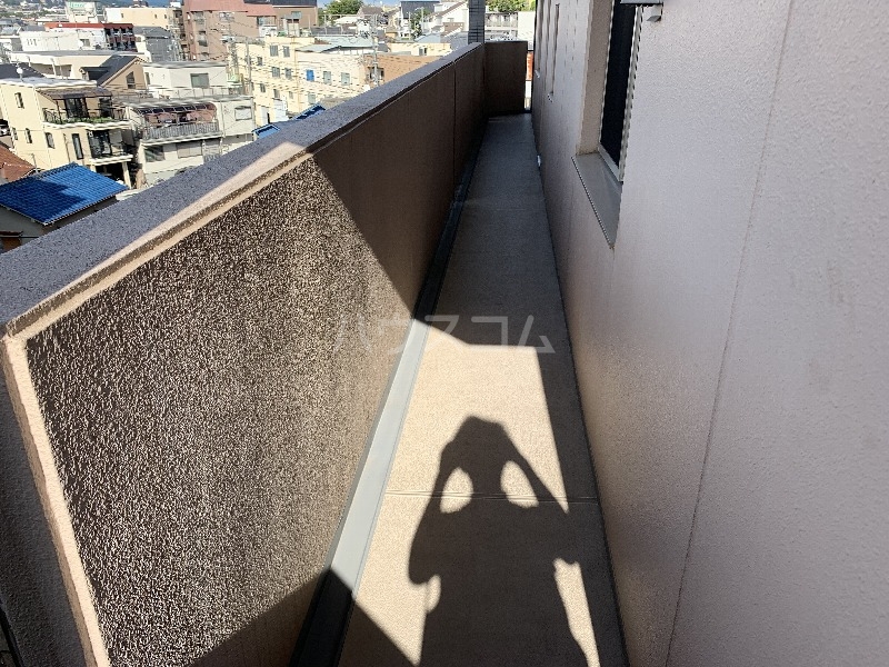 25/30 バルコニー