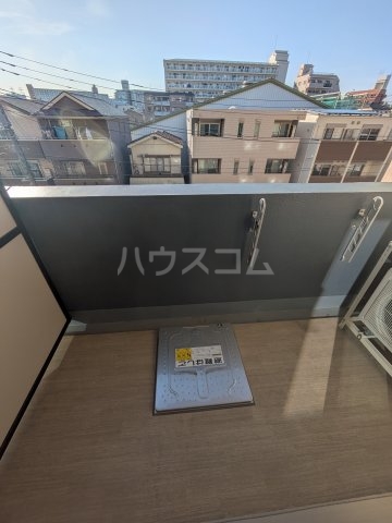 23/30 バルコニー
