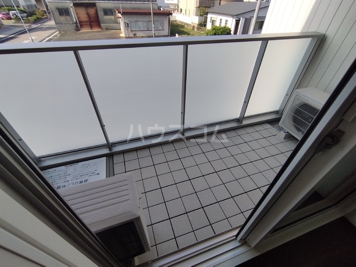 19/30 バルコニー