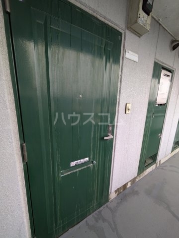 15/26 エントランス