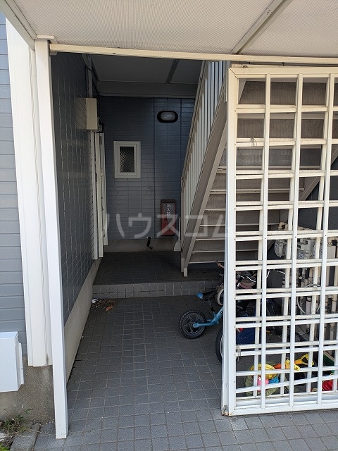 3/5 エントランス