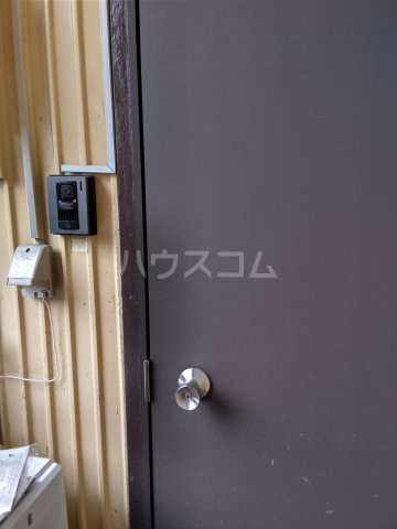 22/29 エントランス