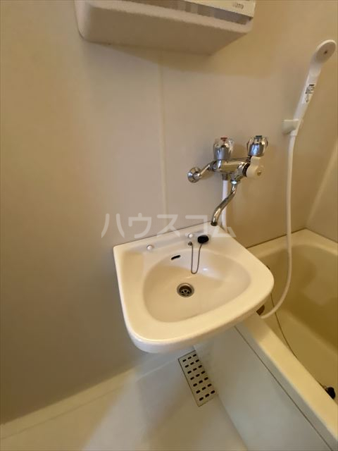 18/30 洗面