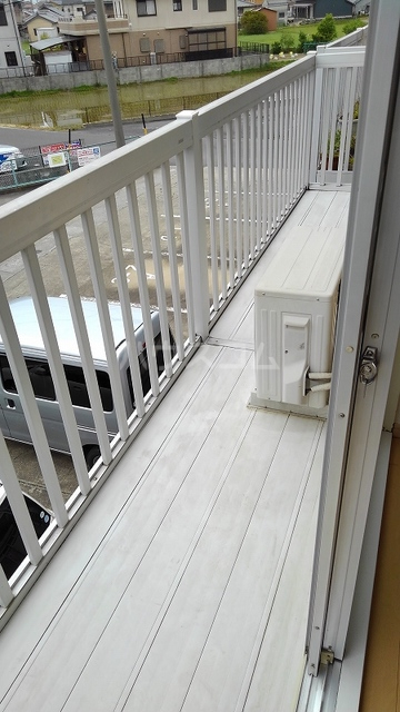 13/22 バルコニー