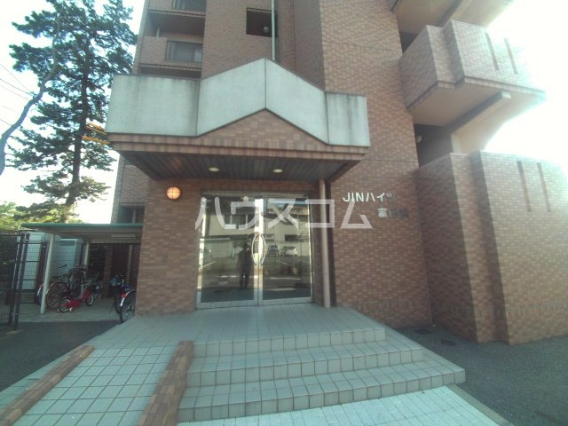 14/21 エントランス