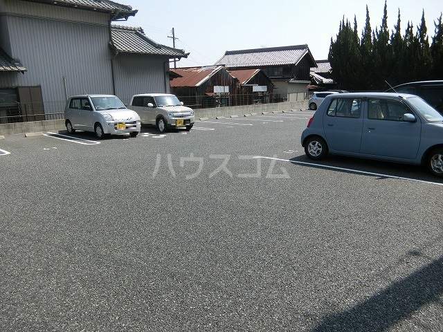 3/4 駐車場