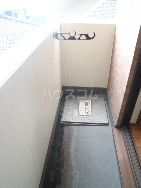 21/30 バルコニー