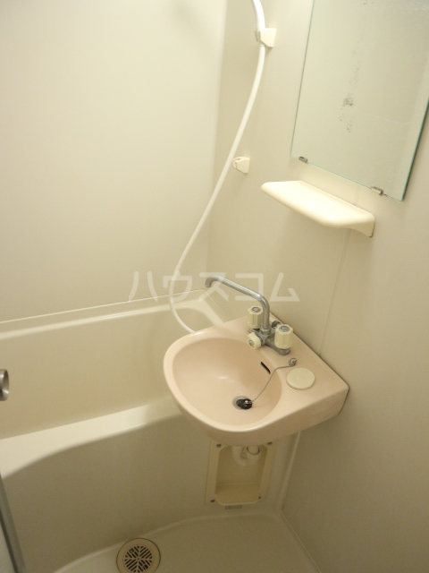 15/30 浴室