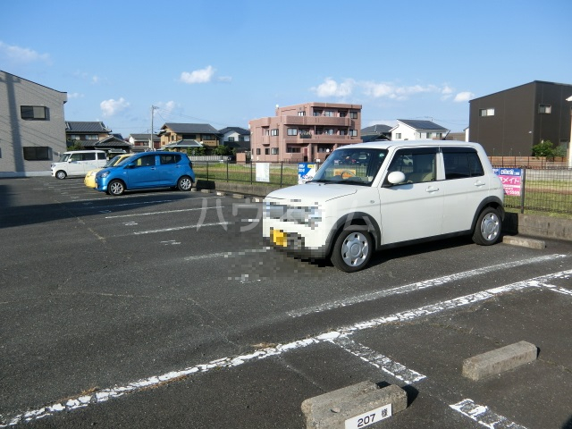 3/4 駐車場