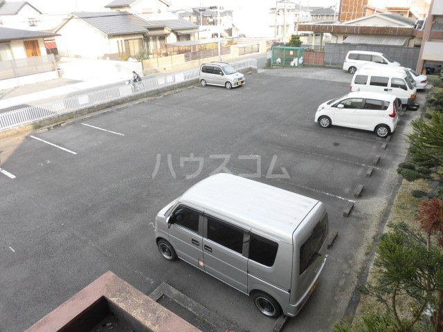 29/30 駐車場
