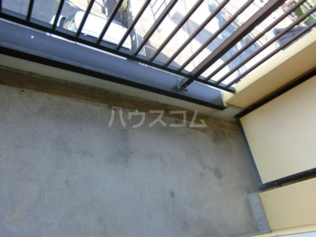 20/30 バルコニー