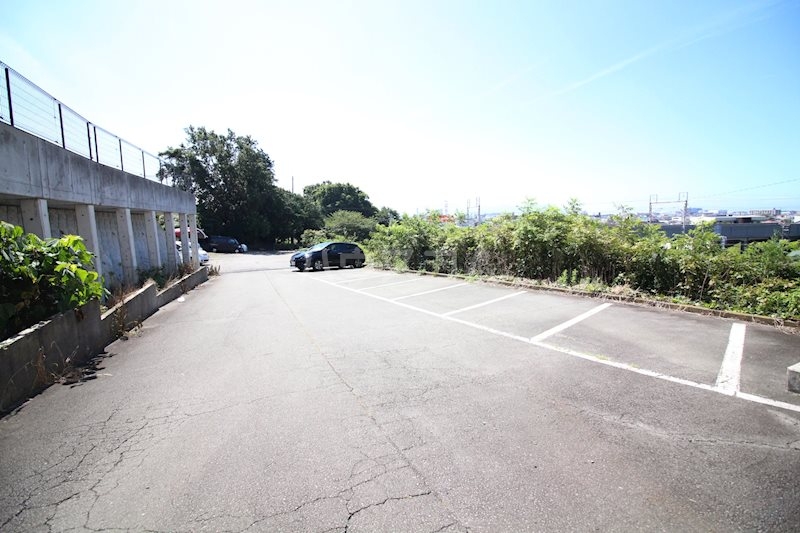 15/18 駐車場