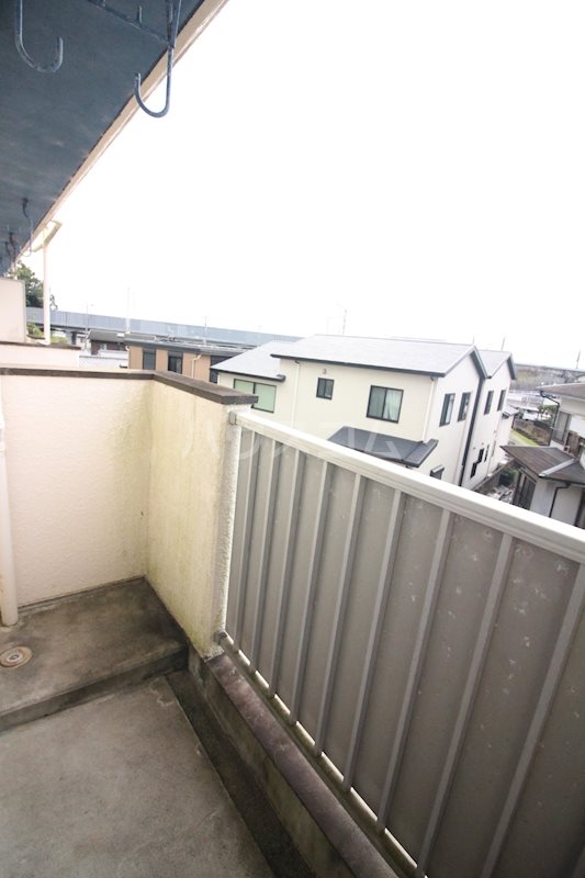 13/22 バルコニー
