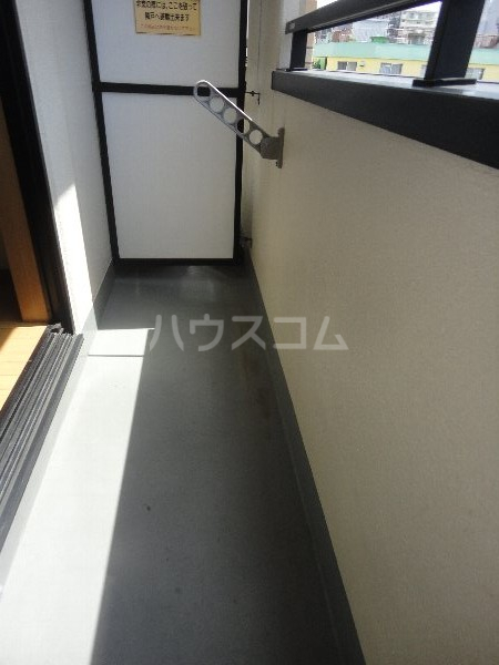 13/20 バルコニー