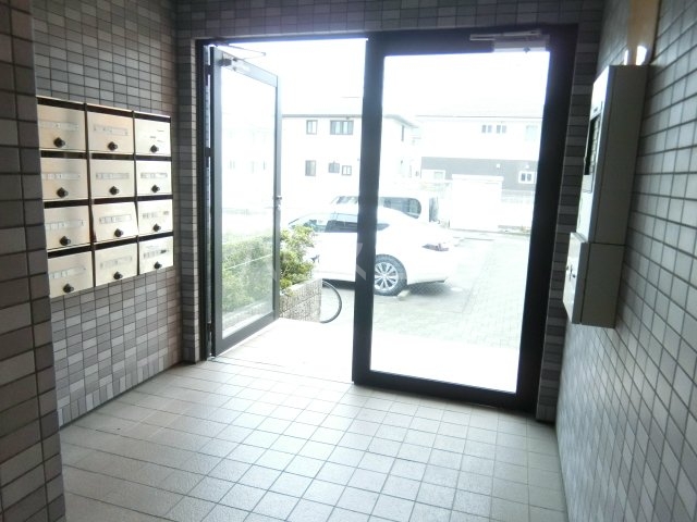 3/8 エントランス