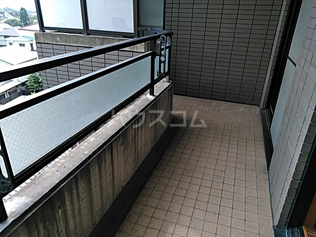 20/30 バルコニー