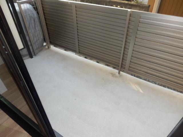 14/30 バルコニー