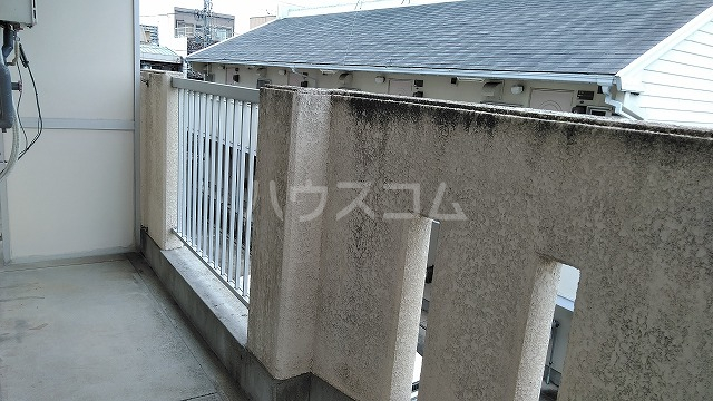 23/30 バルコニー