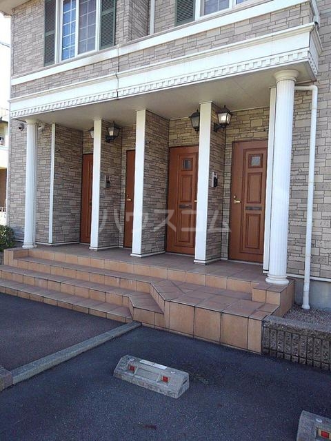 15/26 エントランス