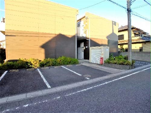 14/16 駐車場