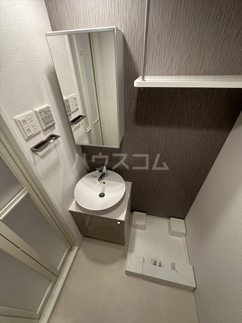 13/28 洗面