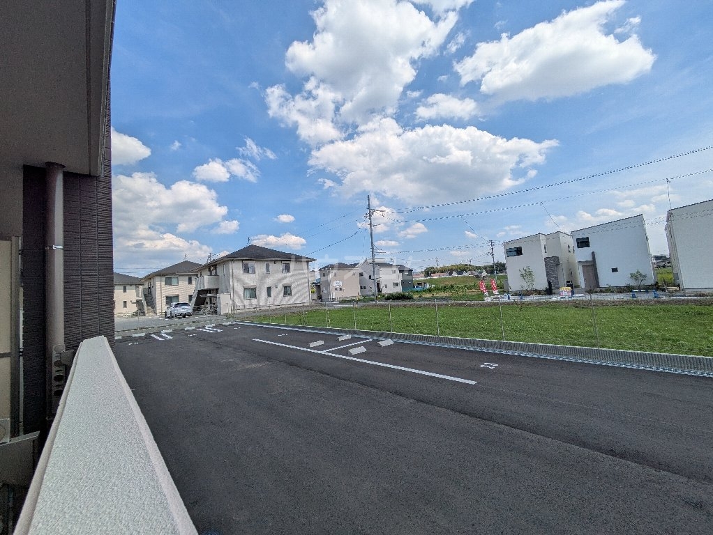 27/30 駐車場