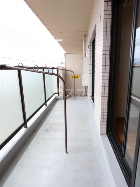 15/30 バルコニー
