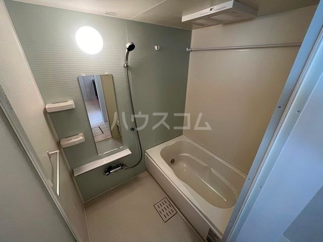 15/25 浴室