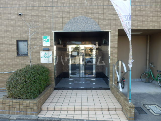 22/30 エントランス