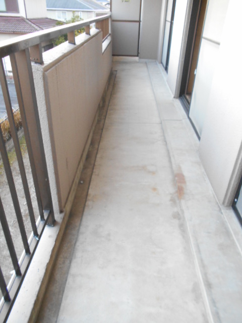 18/29 バルコニー