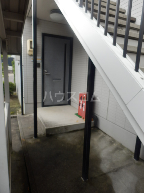 20/22 エントランス