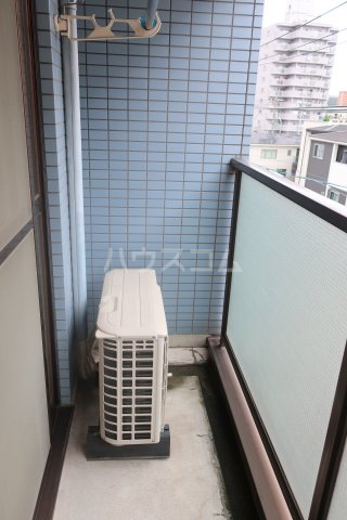 13/22 バルコニー