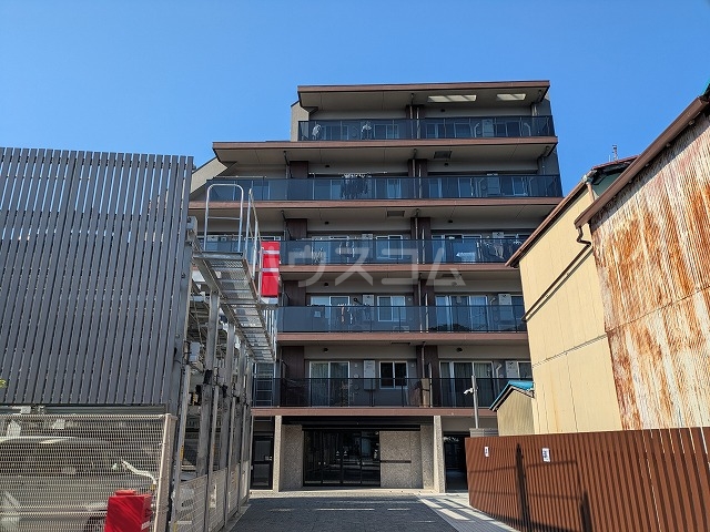 2/30 外観
