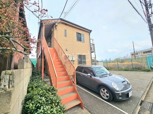 21/24 エントランス