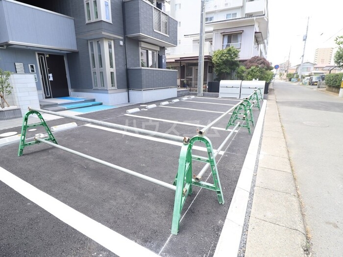 22/29 駐車場