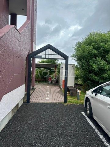 17/26 エントランス