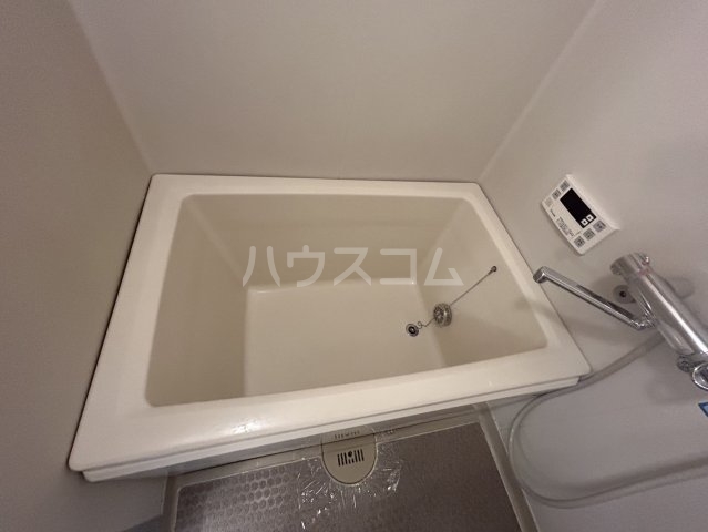 14/30 浴室