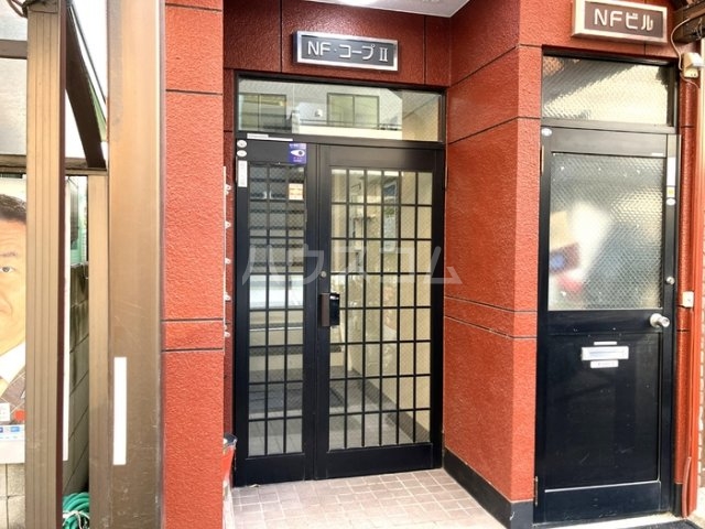 15/21 エントランス