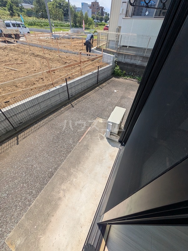 15/28 バルコニー