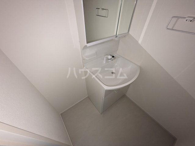 13/30 洗面