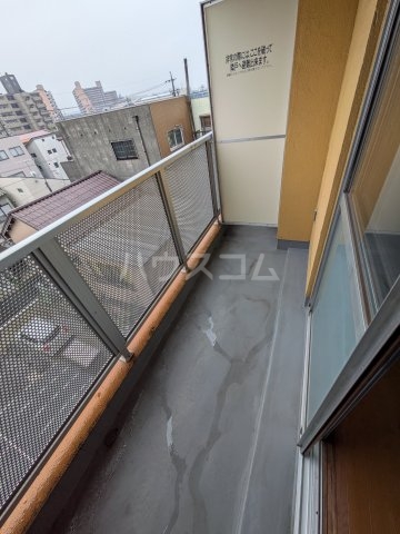 13/25 バルコニー