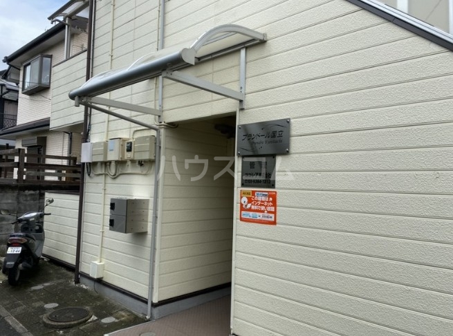 14/24 エントランス