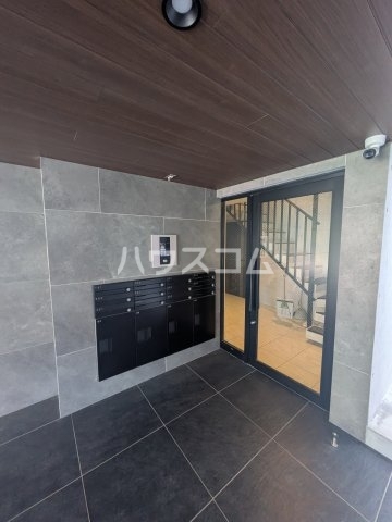 14/24 エントランス