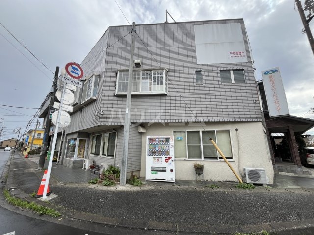 2/8 外観