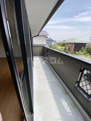 18/23 バルコニー